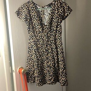 Ditsy Floral Casual Dress